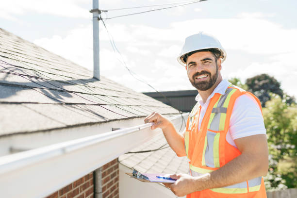 Best Roof Gutter Cleaning  in King City, OR